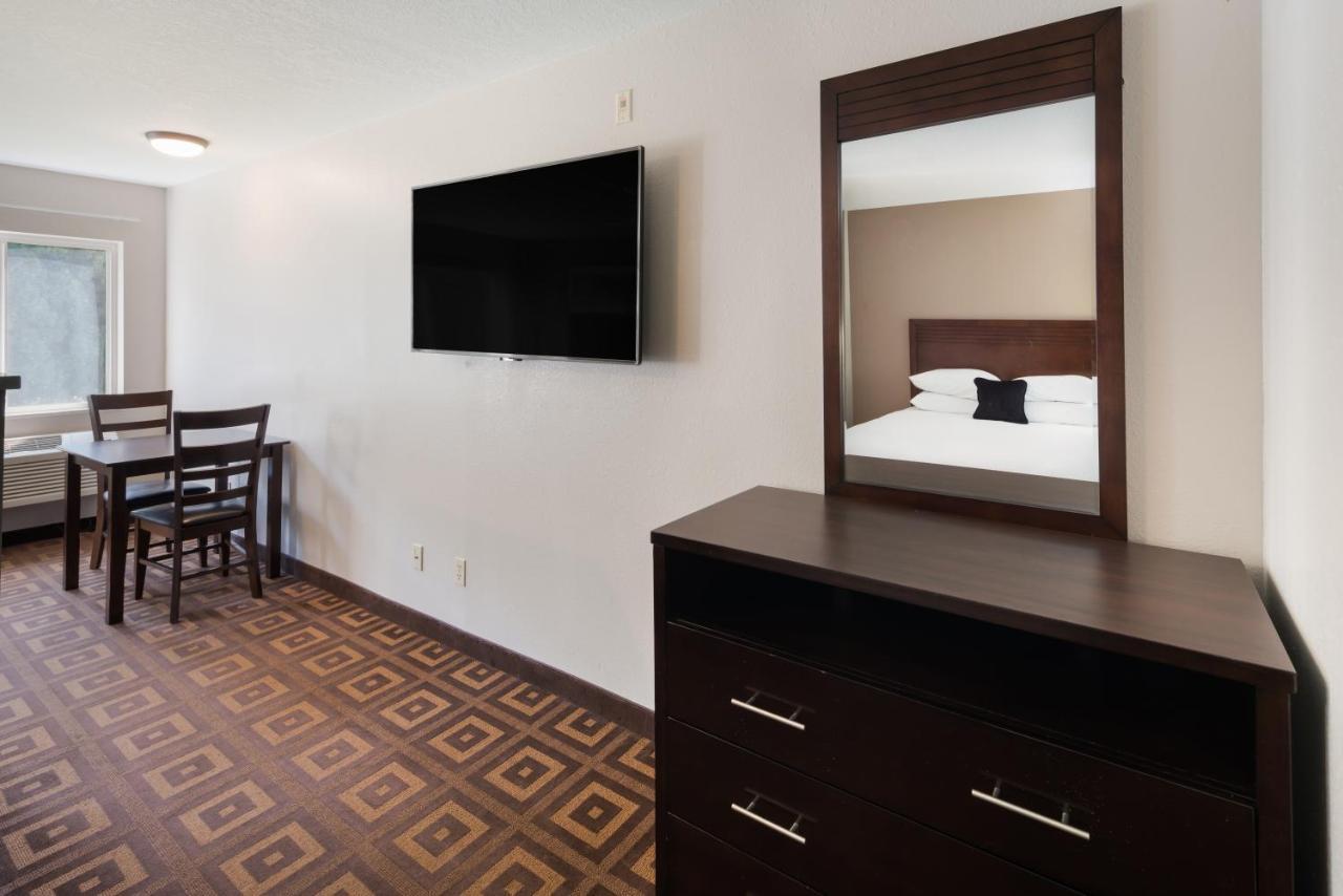 Quality Inn & Suites Kennewick Tri-Cities Exterior foto